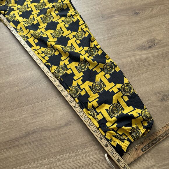 Vintage 90s Apex One Varsity University of Michigan Nylon Light Pants S Fits M-L - Picture 9 of 10